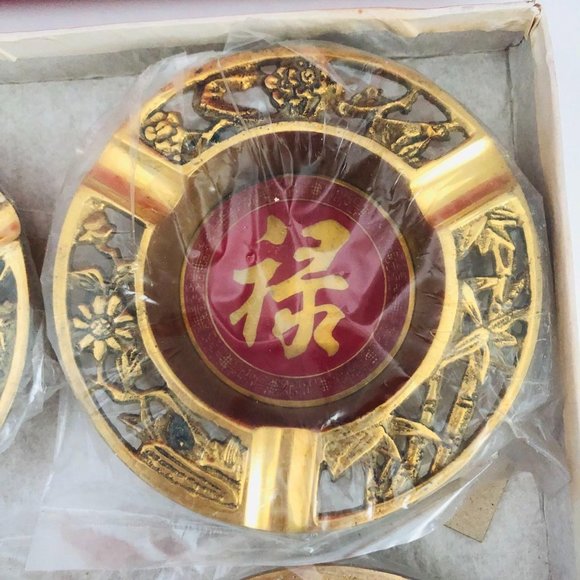 NEW - Set of 4 Brass Taiwanese Ashtrays with Chinese Characters - Picture 5 of 13